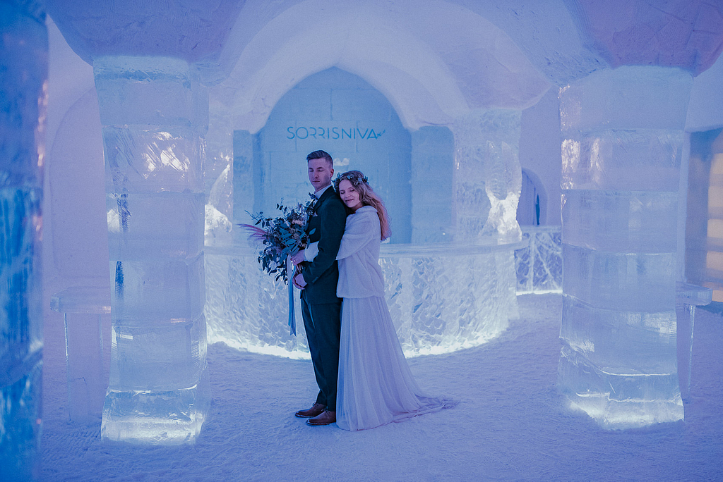 5 reasons to have your wedding in an ice hotel in Alta
