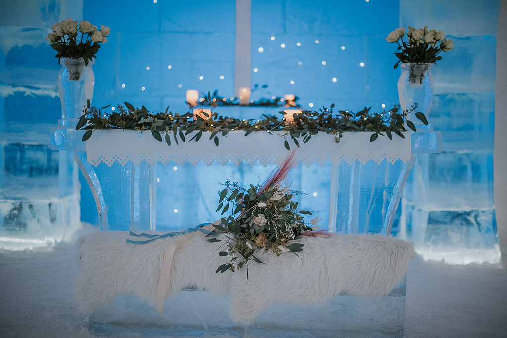 5 reasons to have your wedding in an ice hotel in Alta